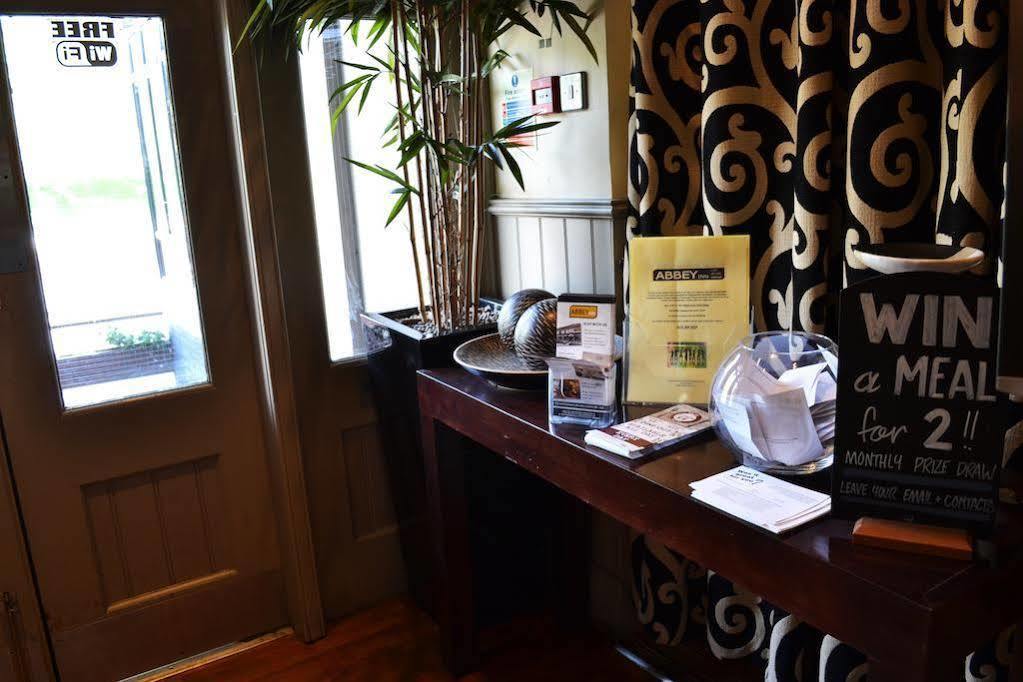The Abbey Inn 페이즐리 외부 사진